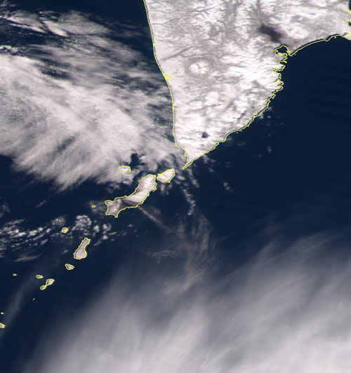 GLIが観測した、千島列島・パラムシル島の火山噴火による煙